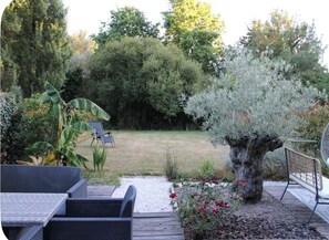 Outdoor dining - House in the heart of La Baule Golf Course - Villa Birdie (Saint-André-des-Eaux)