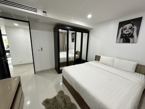Iron/ironing board, WiFi, bed sheets - 2-bedroom apartment in brilliant Tambon Choeng Thale with AC and gym access (Tambon Choeng Thale)
