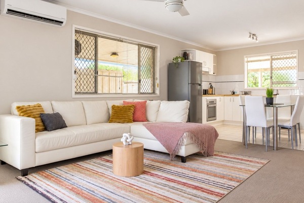 Bright and modern living room