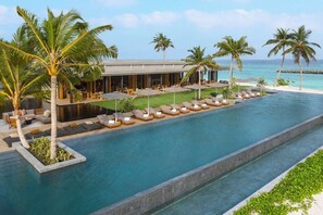 Outdoor pool - Alila Kothaifaru Maldives (Kothaifaru)
