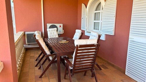 Family villa just a few metres from the beach
