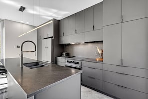 Private kitchen - Ultra Luxury Chalet: Private Oasis, Spa, Sauna (Les Laurentides Regional County Municipality)
