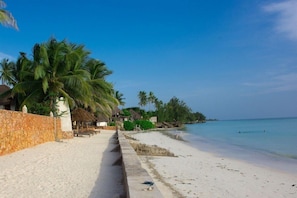 Beach - Mandarin Resort (Kizimkazi)