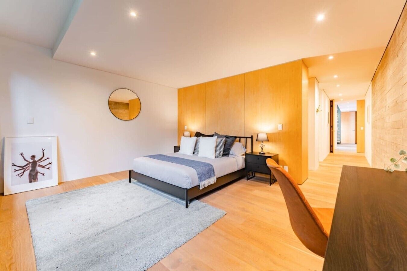 4 Schlafzimmer, Schreibtisch, Bügeleisen/Bügelbrett, Reisekinderbett