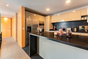Coffee/tea maker, fridge, microwave, oven - Polanco Penthouse | Private Rooftop, Top Location (Mexico City)