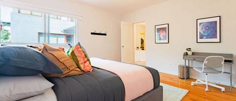 5 chambres, bureau, lit parapluie, Wi-Fi
