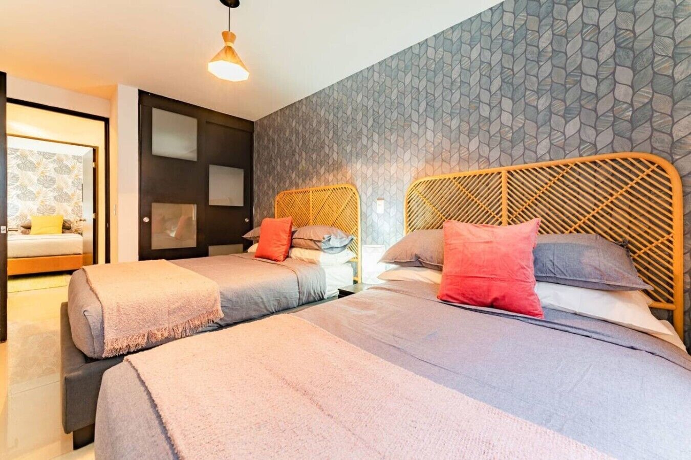 Desk, iron/ironing board, travel crib, WiFi