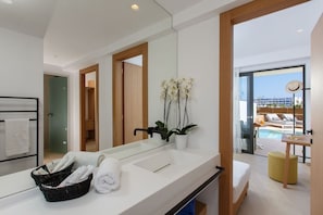 Bathroom - Aloe Boutique Hotel Powered by Anissa Beach (Hersonissos)