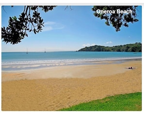 Beach - Romantic Beach Getaway (Waiheke Island)