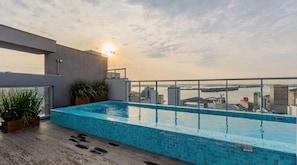 Apartamento básico | Piscina