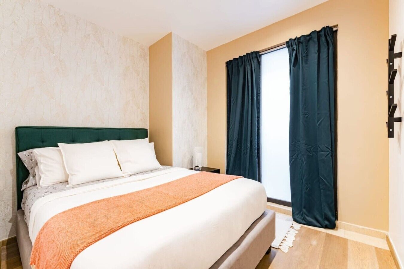 Desk, iron/ironing board, travel cot, WiFi