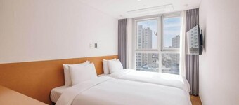 Hotel Kenny Gijang