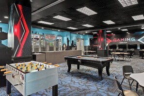 Spielezimmer