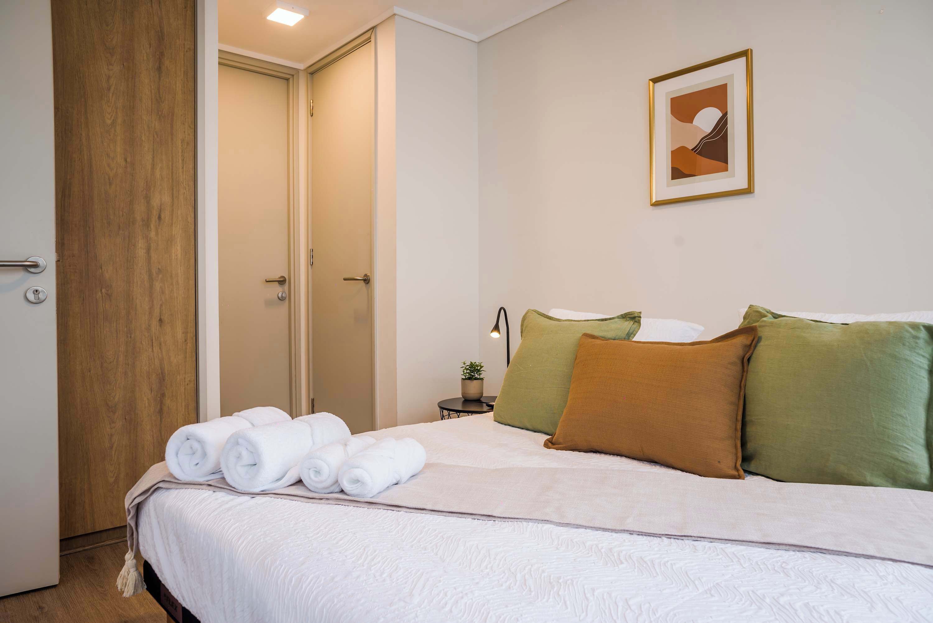 1 bedroom, desk, iron/ironing board, free WiFi
