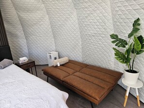 1 bedroom, bed sheets - Riverside Buffalo Spirit Dome (Calgary)
