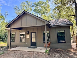 Exterior - Dove Creek Pines Cabin (San Jacinto County)