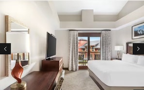 Room - Hilton Sunrise Lodge 2-bedroom, ski in/out, walk to village, 12/26/2026-1/2/2027 (Park City)