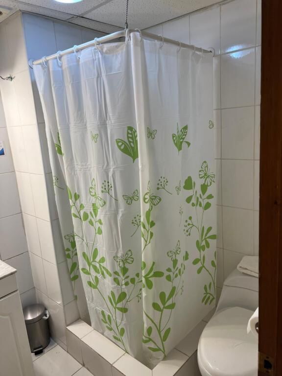 Secador de cabelo (mediante solicitação), toalhas de banho, sabonete 