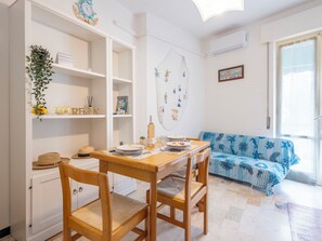 Living Room - Onda Blu House by Interhome (Loano)