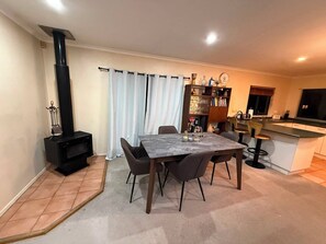 Dining - Stay Local, Live Like a Kiwi: Bright & Spacious 3BR Green Home (New Lynn)