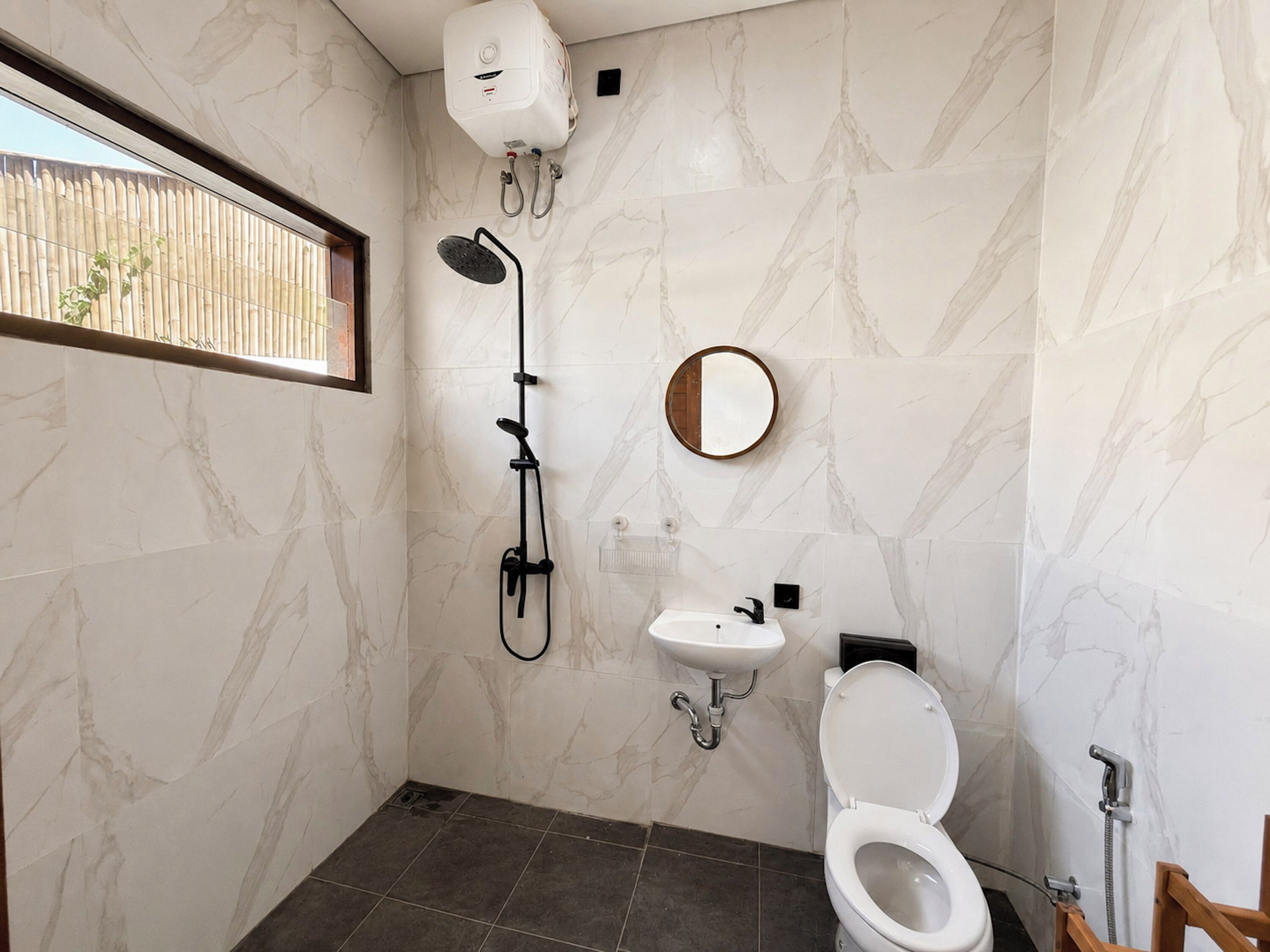 Villa, 2 Schlafzimmer, Poolblick | Badezimmer | Kostenlose Toilettenartikel, Haartrockner, Handtücher, Toilettenpapier