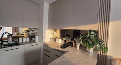 Nowy Apartament blisko Suntago Mszczonow