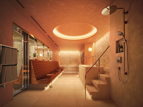 BASE LAYER HOTEL KOBE SANNOMIYA