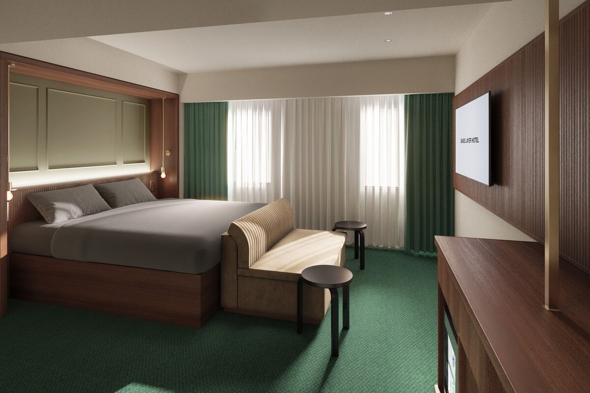 In-room safe, desk, laptop workspace, free WiFi