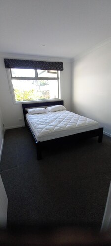 Foxton Family Escape – Fully Fenced, Pet Friendly & Close to Beach
