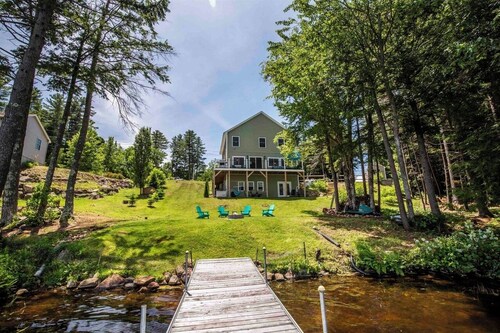 Serenity Point- Shellcamp Lakefront- 4bd3.5bth-Mountain Views- Pet Friendly!