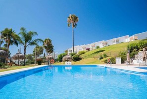 Unclassified image, 3 of 18, button - Azahara I 25A Small Cozy Apartment (Marbella)