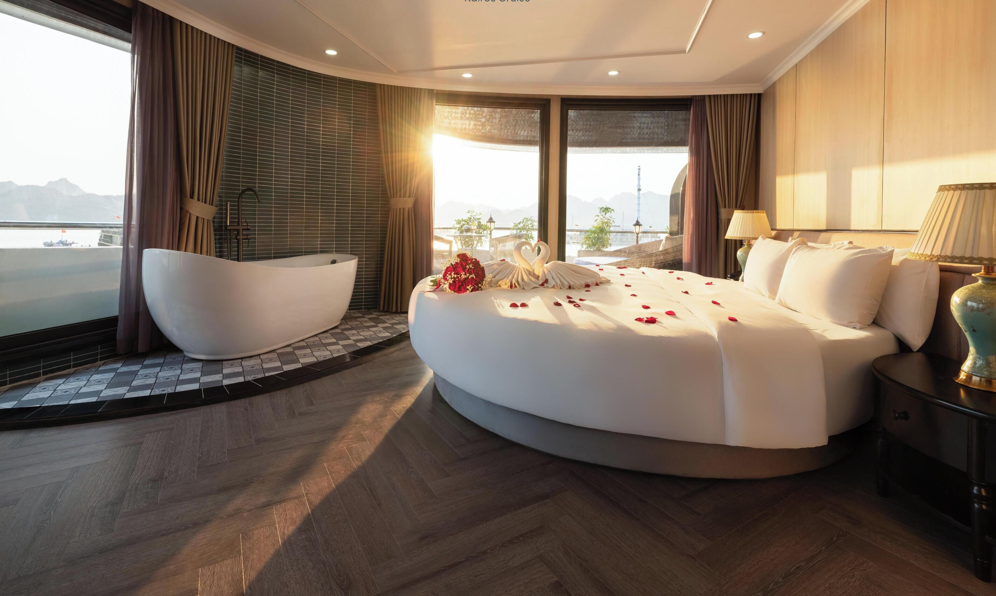 Rom – honeymoon, balkong, havutsikt | Spa