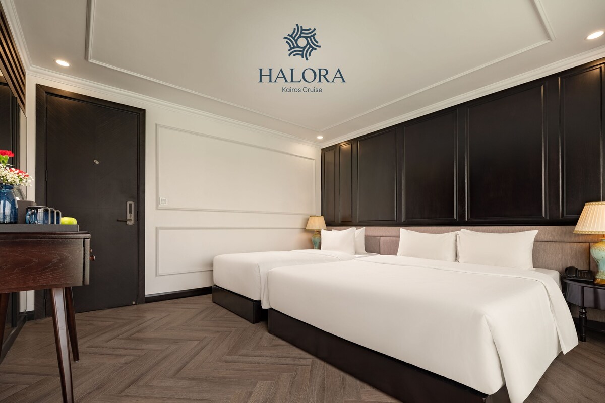 Senior Triple Room, Balcony | In-room safe, desk, WiFi (free)