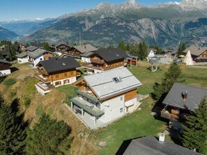 Exterior - Chalet Avista 4-Bettwohnung, Dusche, WC 4-Bettwohnung Erdgeschoss by Interhome (Rosswald)