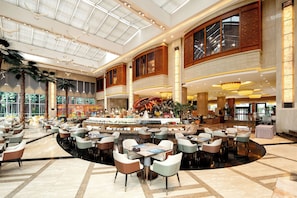 Breakfast area - Empark Grand Hotel Kunming (Kunming)