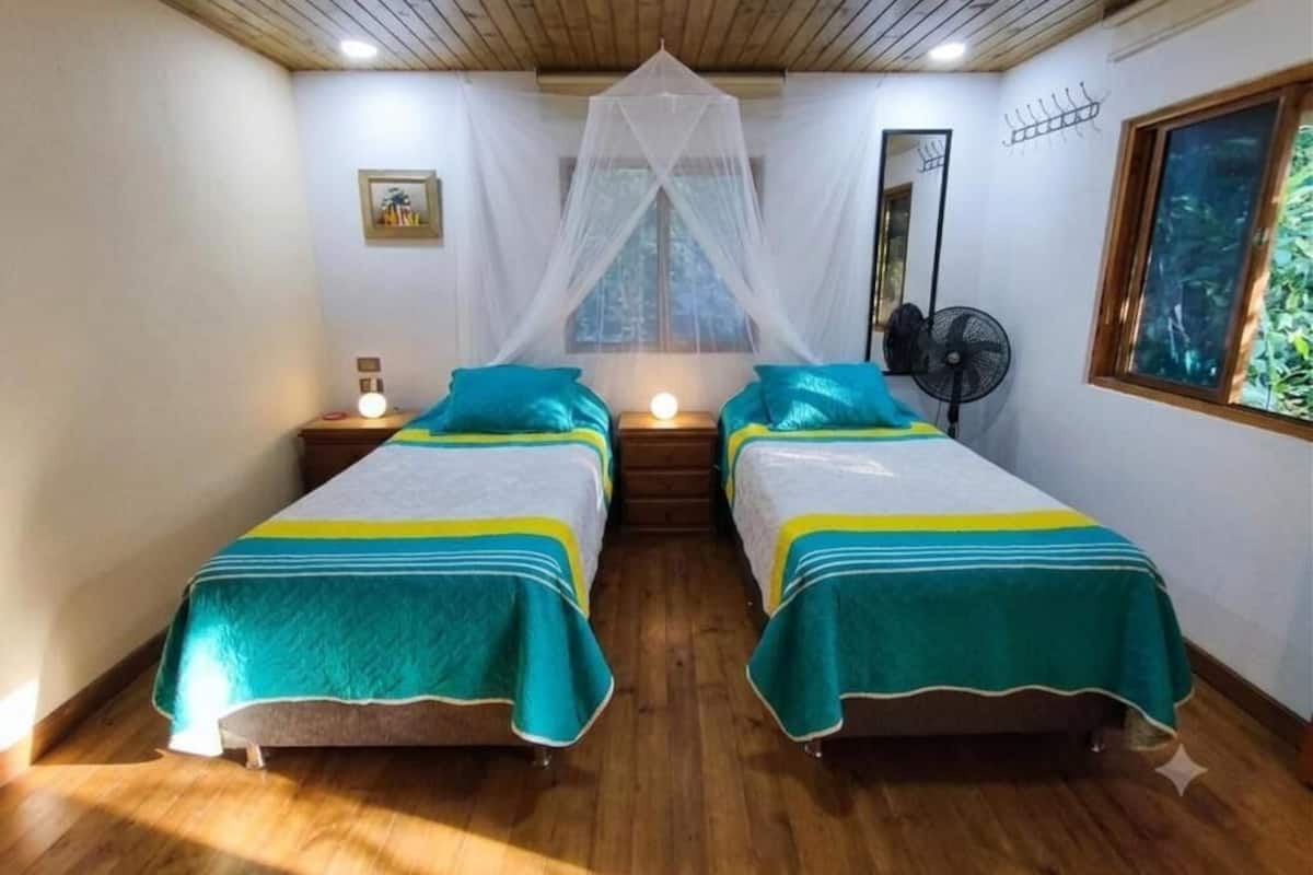 Zweibettzimmer, Balkon | Kostenloses WLAN