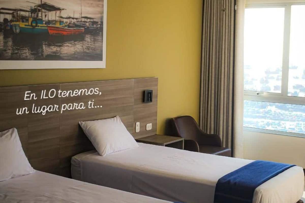 Habitación con 2 camas individuales, vista a la playa | Wifi gratis 