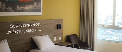 Twin Room, Beach View | WiFi (free), bed sheets