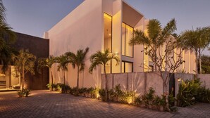 Luxus-Stadtwohnung, Balkon, Gartenblick | Außenbereich