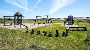 Children’s area - Large holiday home with spa and games room (Brovst)