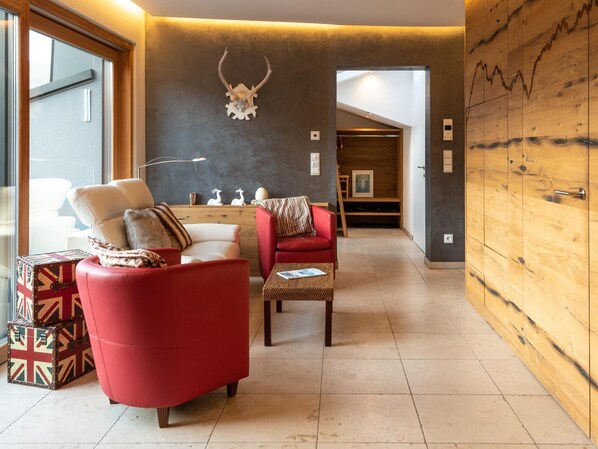 Interior - Exclusive penthouse with terrace in Kirchberg (Kirchberg in Tirol)