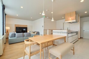 House | In-room dining - Suzuran-Haus (Higashikawa Kitamachi)
