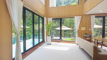 Villa, 2 Queen Beds, Private Pool, Valley View | Living area