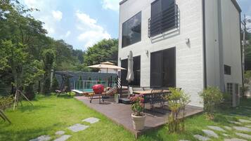 Villa, 2 Queen Beds, Private Pool, Valley View | Outdoor dining