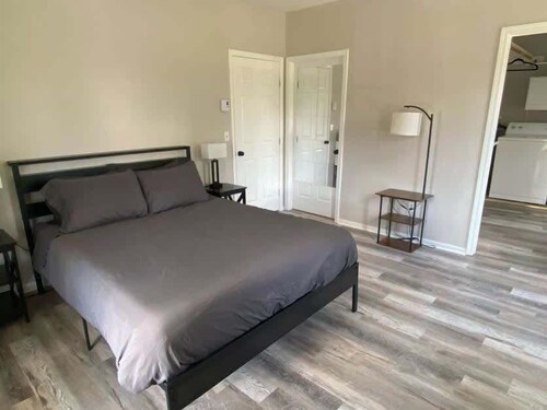 Private Apartment in Southbury 105