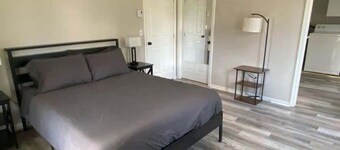 Private Apartment in Southbury 105