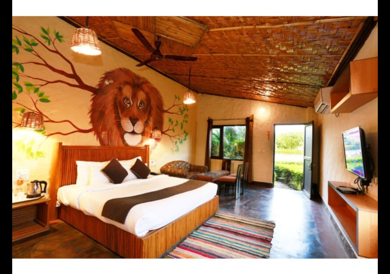 Premium Double Room, Balcony, Garden View | Egyptian cotton sheets, premium bedding, memory foam beds, desk