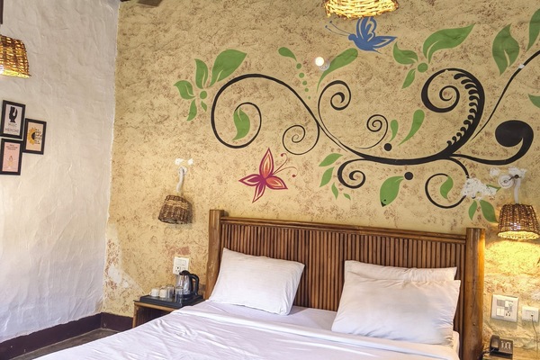 Premium Double Room, Balcony, Garden View | Egyptian cotton sheets, premium bedding, memory foam beds, desk