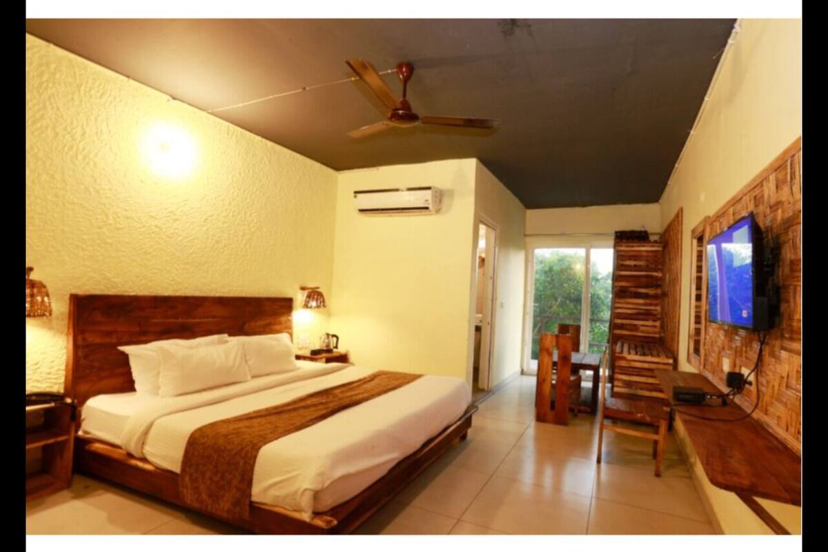 Phòng đôi Deluxe, quang cảnh núi | Bộ trải giường bằng vải cotton Ai Cập, bộ đồ giường cao cấp 