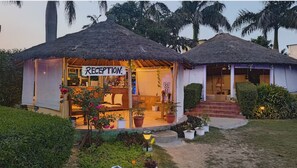 Unclassified image, 5 of 139, button - Corbett Soho Resort (Kaladhungi)